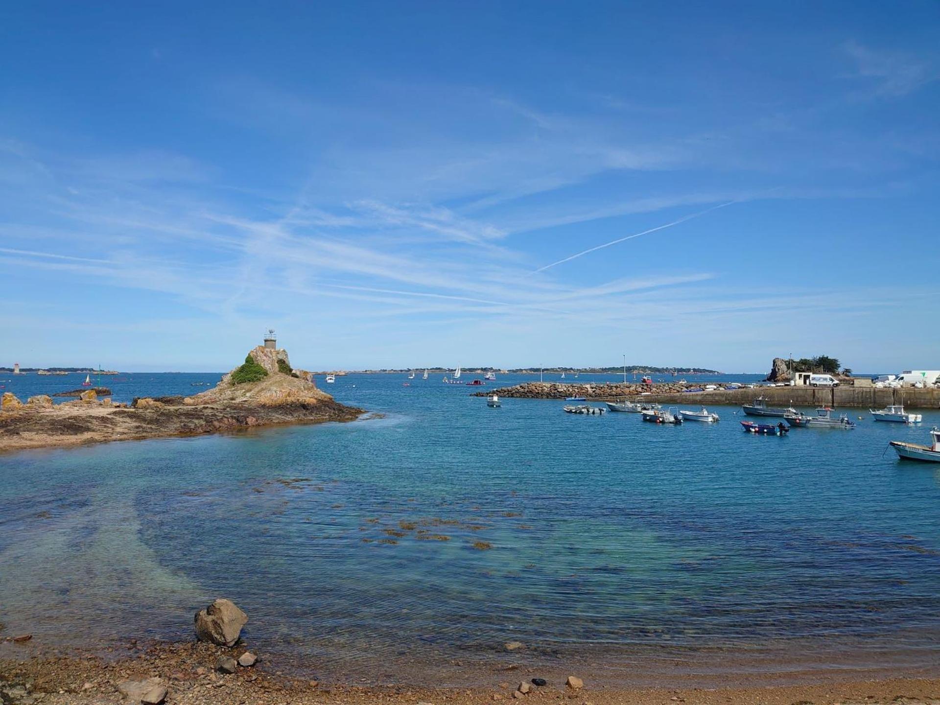 Les Chambres Du Roc'H Hir A Loguivy De La Mer Ploubazlanec Exteriör bild